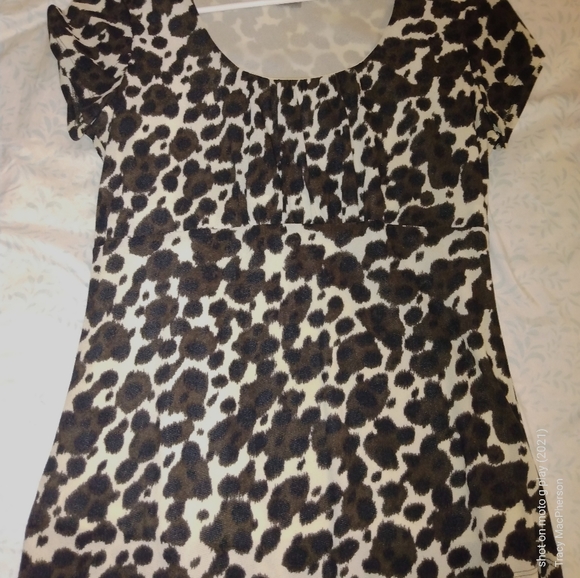 ANN TAYLOR SMALL SHORT SLEEVE BLOUSE - Picture 3 of 3